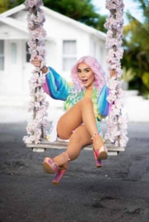 Frida se enfrentó de un momento a otro, a un nuevo idioma, nuevas personas y un nuevo lugar. Sin embargo, con el tiempo pudo sentir como si fuera su hogar.