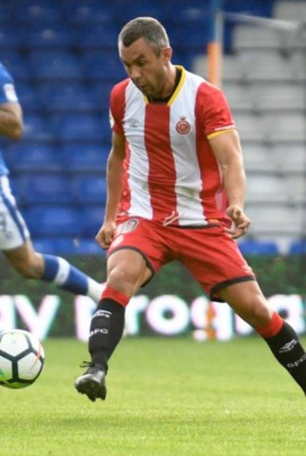 Eloi Amagat, jugador y capitán del Girona FC, ha confirmado en rueda de prensa que no seguirá en el club catalán donde milita el hondureño Antony 'Choco' Lozano y se ha mostrado comprensivo con la decisión de la dirección deportiva de no renovarle. El futbolista ha asegurado, ante los medios, su familia y toda la plantilla que 'quisiera ser recordado como un gerundense del Girona que ha defendido este club lo mejor que ha sabido'. Foto Girona