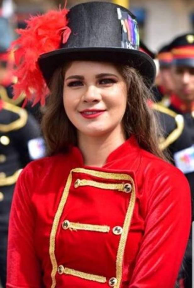 La adolescente estudia el primer curso del bachillerato en informática y espera obtener una ingeniería en esta misma carrera en la universidad.