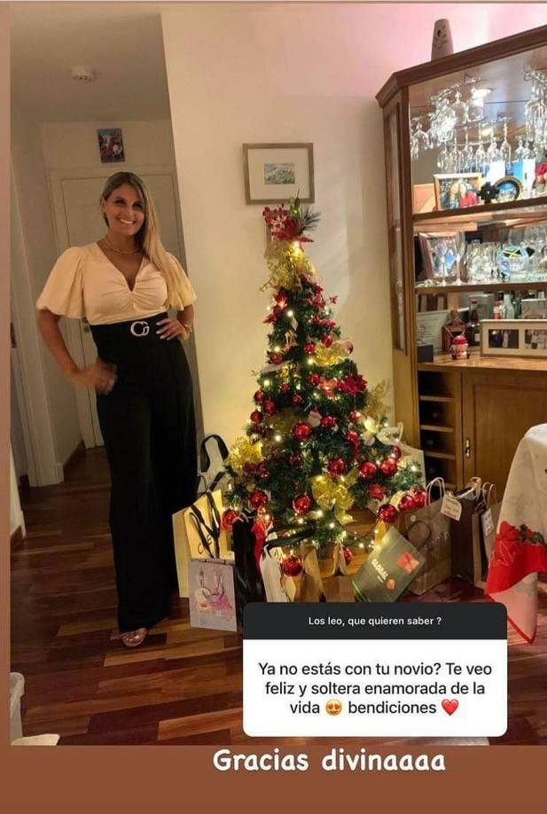 “¿Ya no estás con tu novio? Te veo feliz y soltera, enamorada de la vida, bendiciones”, le escribió otra usuaria y se limitó a contestarle: “Gracias divina”.