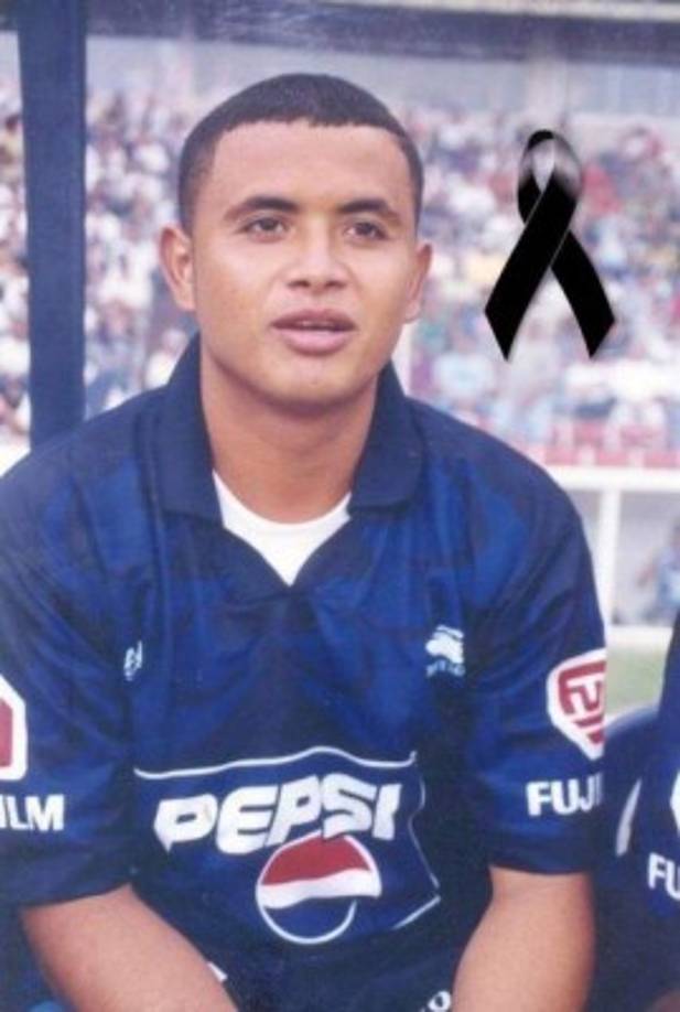 Ovidio Guevara: Era primo de Amado Guevara y fue asesinado en el 2014. Lo mataron por robarle en Tegucigalpa.