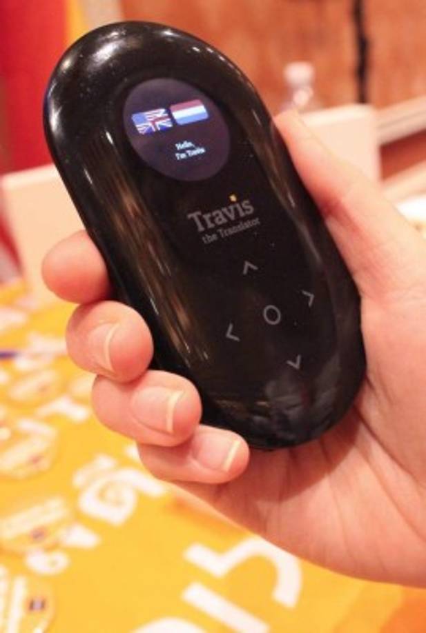 Travis International presentó un modelo de traductor en tiempo real. Este concepto puede resultar muy útil a los viajeros.