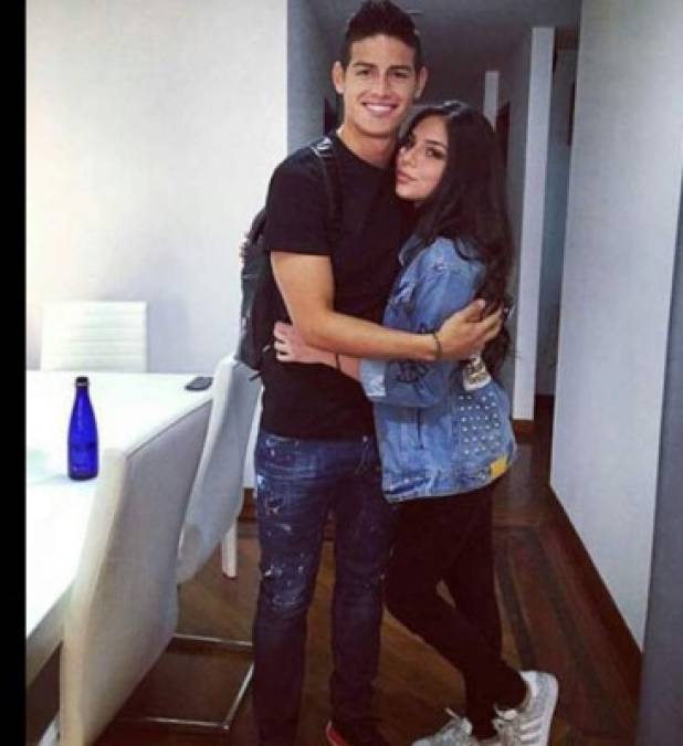 La joven colombiana es una seguidora incondicional del conjunto cafetero y defendió en las redes sociales a su hermano tras las críticas que recibió por su partido ante Brasil