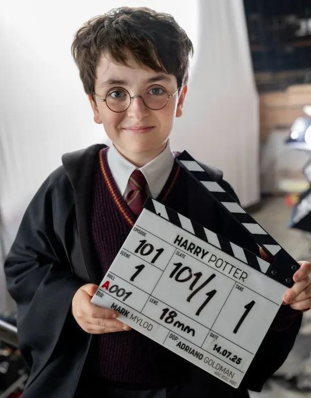 Primer vistazo del nuevo Harry Potter genera expectativa