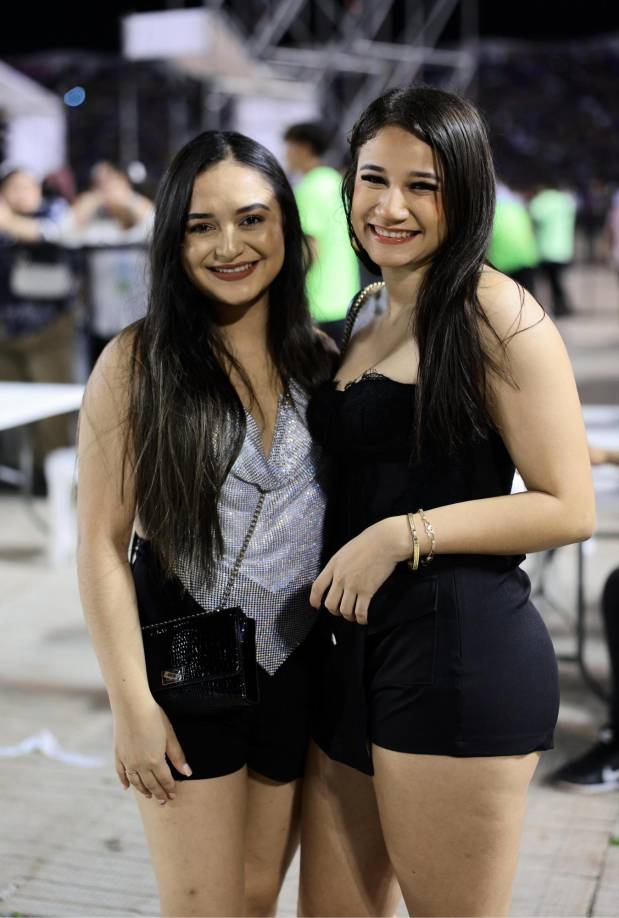 Sarahí Sabillón y Chelsea Reyes