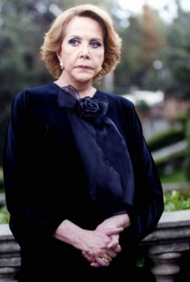 Luego de su participación especial en este proyecto, anuncia su retiro definitivo de la actuación por cuestiones de salud.<br/><br/>