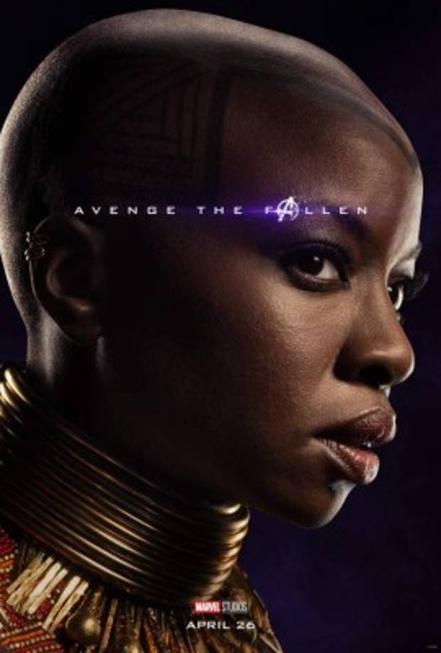Okoye en uno de los nuevos posters individuales de Endgame.