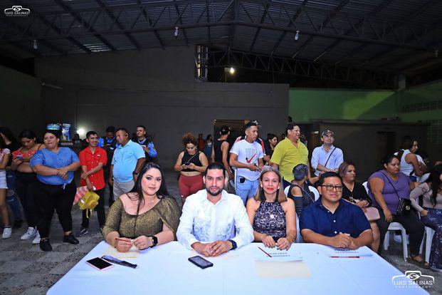 Miembros del jurado calificador