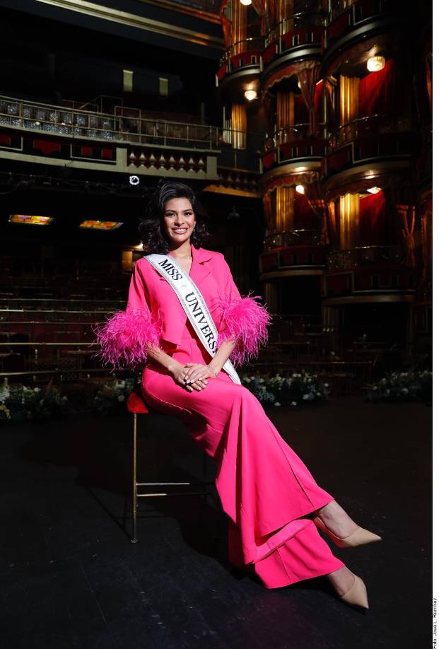 ”Conoceré más a fondo de este País y quiero conocer más de la gastronomía, cultura, costumbres, de las oportunidades que hay para la mujer, y quiero contribuir a que tengamos más voz y espacio y seamos escuchadas”, dijo Sheynnis, de 23 años, en entrevista.