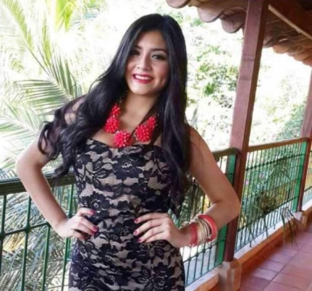 Fue en julio que el nombre de Katheryn empezó a figurar en distintos portales nacionales, tras conocerse que representaría a Honduras en La Academia.