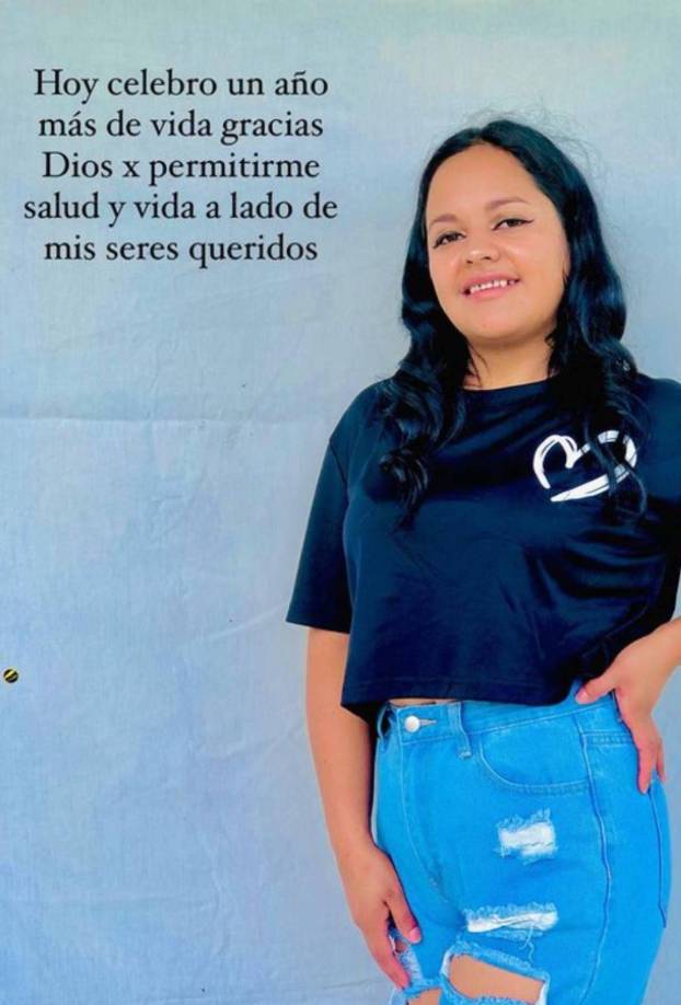 Ambos fueron trasladados a un centro asistencial cercano, pero los médicos confirmaron la muerte de Lorena debido a la gravedad de sus lesiones.