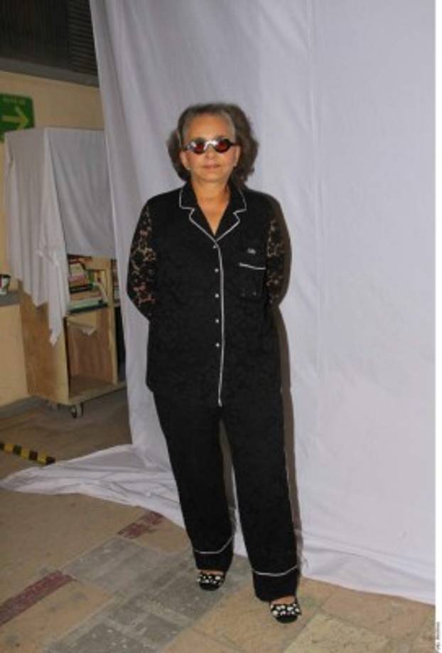 Los problemas económicos provocaron días muy difíciles en su pasado. 'Ha habido momentos duros, pero de éstos hay que aprender para que no vuelvan a suceder; hay que tener la visión de tener un proyecto de vida'.<br/>'Yo tuve un enfrentamiento muy duro cuando fui jovencita, que eso no ha salido, pero fue muy duro, porque había días en los que no tenía trabajo y tenía que comer', dijo.