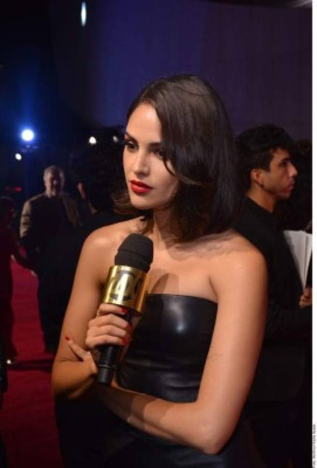 Sí hay película, pero no con Eiza<br/>Luis Martínez de Alba y Guillermo Pous, a través de Pink Tiger Group, trabajan en una película, un documental, una obra teatral y una novela sobre la diva del cine mexicano. 'Todo se encuentra en etapa de preproducción con lo que se ha recabado de información y las pláticas que hemos tenido con investigadores, con quien podría ser el curador.<br/>