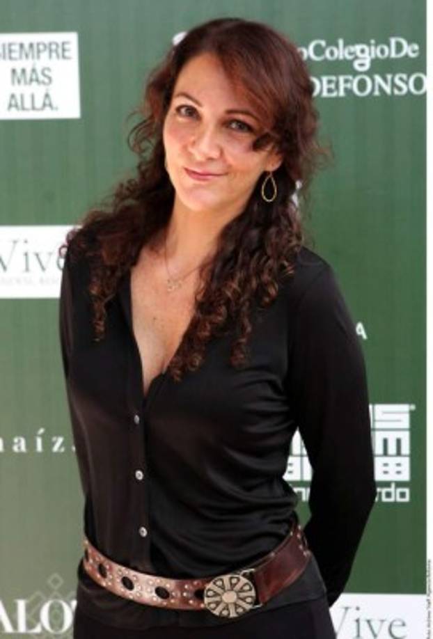 Pero Mariana no soportó el ritmo de vida, ni la presión de los medios al ser pareja de una estrella en constante ascenso.<br/>