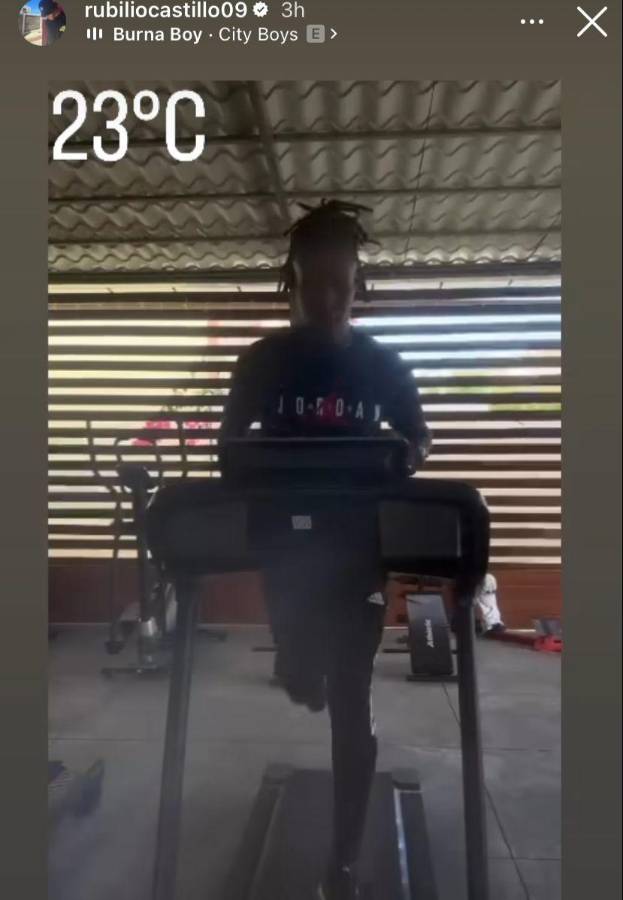 Rubilio Castillo no entrenó este miércoles con Motagua y lo hizo de manera individual.