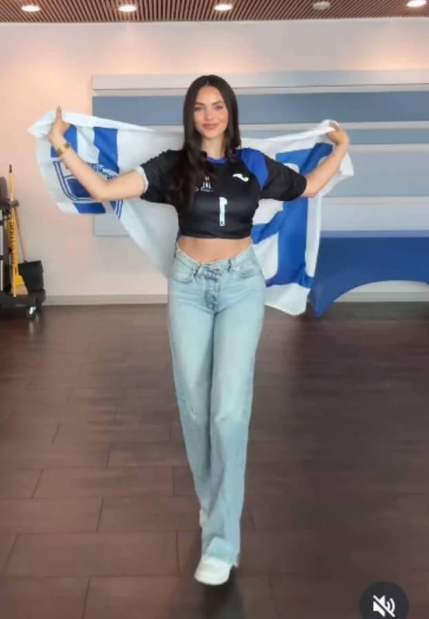 La Megan Fox catracha cautiva y lindas chicas en México vs Honduras