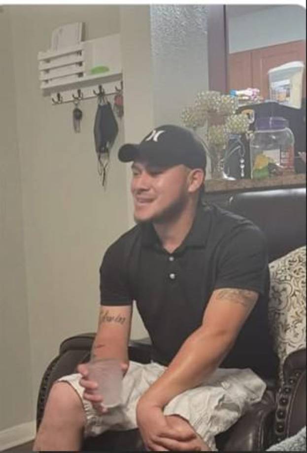 El jueves 13 de abril del 2023 los agentes de la División de Homicidios del HPD encontraron y detuvieron a Edwin Gerardo Galdámez Alas.