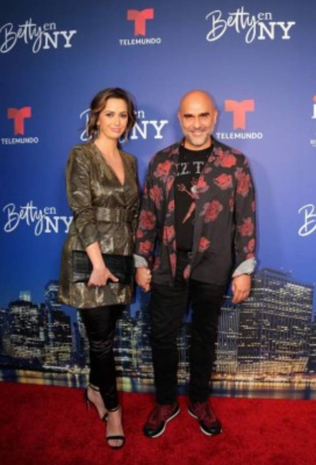 Aunque su vida transcurre frente a las cámaras, Paulina es muy reservada con su vida privada. Hasta ahora solo se le ha vinculado con el actor Héctor Suárez Gomís. MIRA: <a href='https://www.laprensa.hn/fotogalerias/farandula/1362876-411/camila-sodi-tentacion-encarnada-posando-como-eva-moderna' style='color:red;text-decoration:underline' target='_blank'>Camila Sodi es la tentación encarnada posando como una 'Eva' moderna</a>