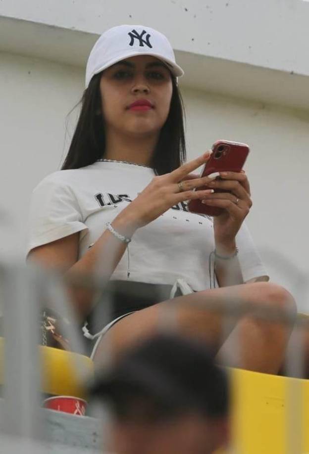 Otra de las hermosas jóvenes que enamoró a muchos por su belleza.