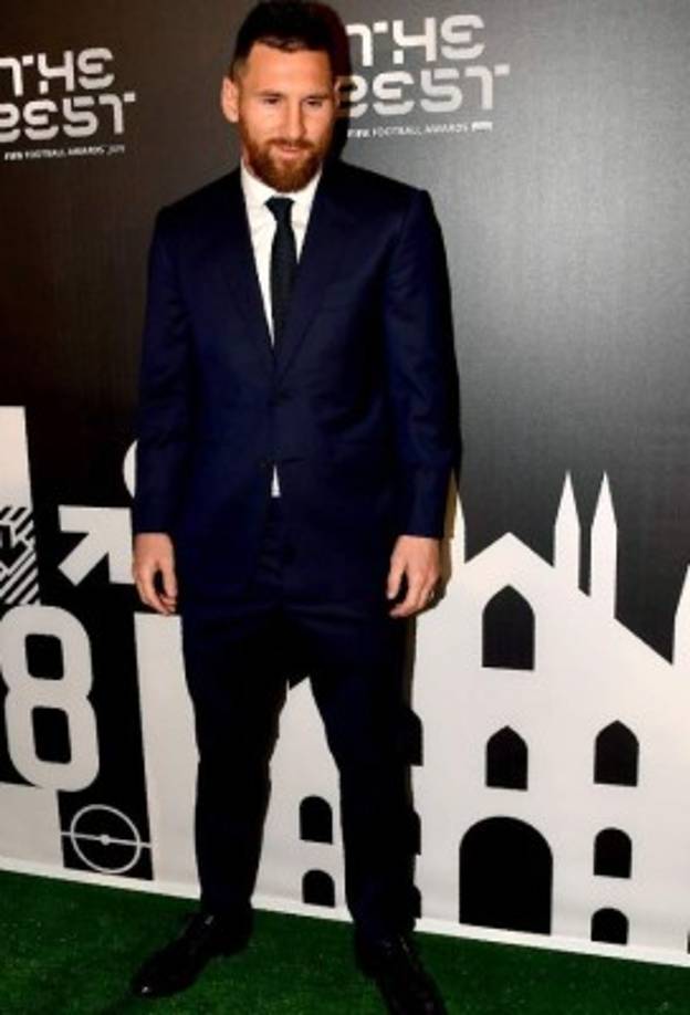 Lionel Messi llegó de esta manera a la alfombra verde. Al final se llevó el premio The Best.