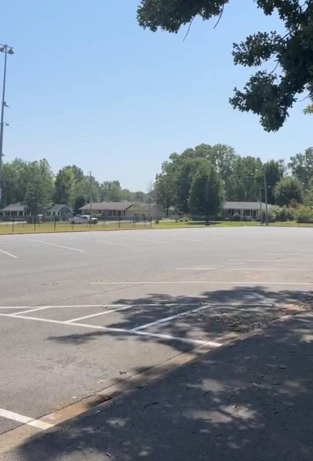 La investigación preliminar d indica que varias personas viajaron desde Rome, Georgia a reunirse con Delgadillo y Pelico en Pleasant Grove Park, con el fin de obtener contrabando. 