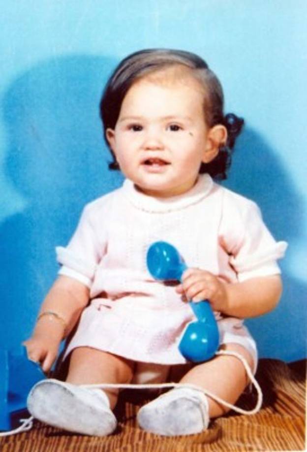 Dos años después de haber perdido a su padre, en 1979, apareció en su primer largometraje: La Guerra de los Pasteles, aunque su nombre no apareció en los créditos; de hecho, su fama en el mundo del entretenimiento no ocurrió sino hasta 1981, gracias a la música.