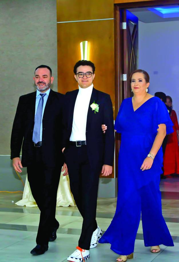 Mauricio Zelaya, Mauricio Zelaya Jr, y Hemi de Zelaya