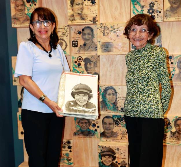 Susana Espinoza y Vilma Espinoza