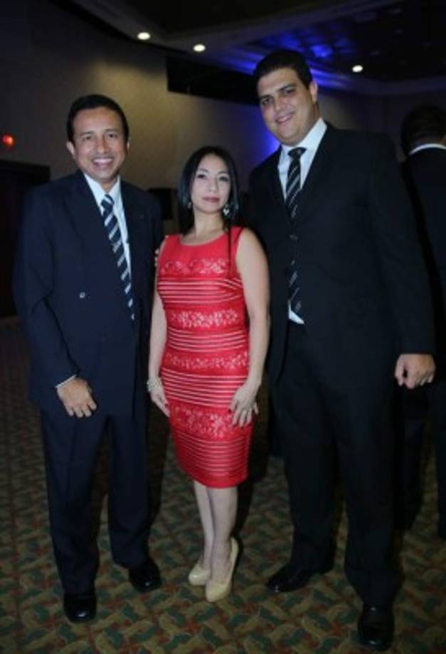 Carlos Andino, Flor Handal y Andrés Soliman.