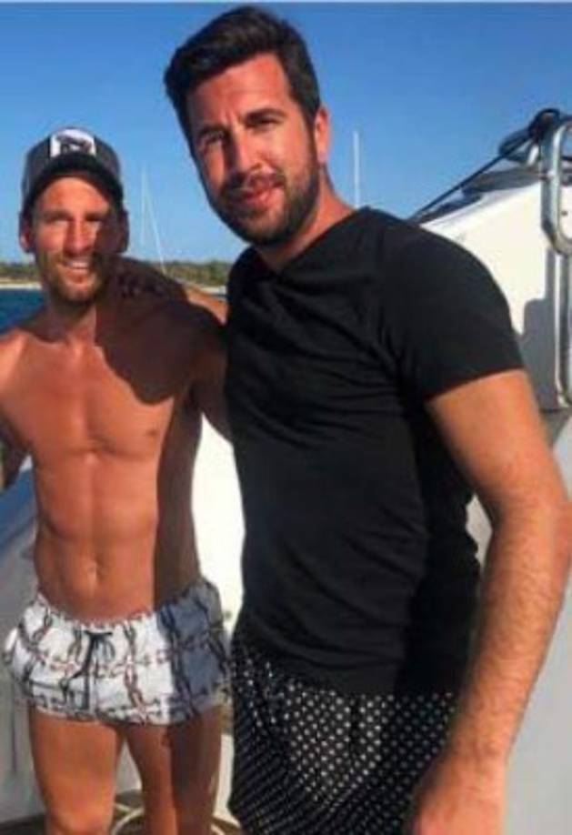 Enrique Riquelme para sorpresa de muchos se ha declarado fan de Lionel Messi, el astro del FC Barcelona...