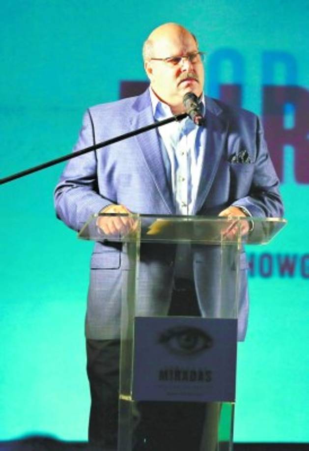 El presidente de Grupo OPSA, Jorge Canahuati Larach, durante su discurso.