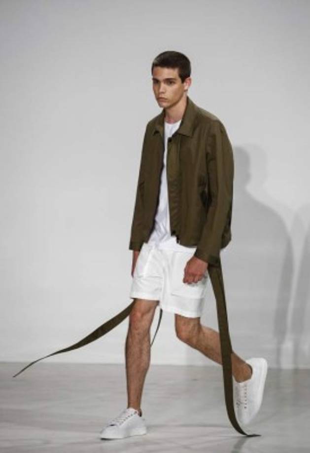 La prestancia tropical de Cuba y los aires Art Déco han enamorado al diseñador Carlos Campos para conceptualizar su colección primavera verano 2017.