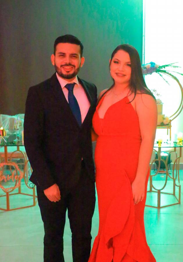 Júbilo y celebración por la unión nupcial de Daniel y Paola