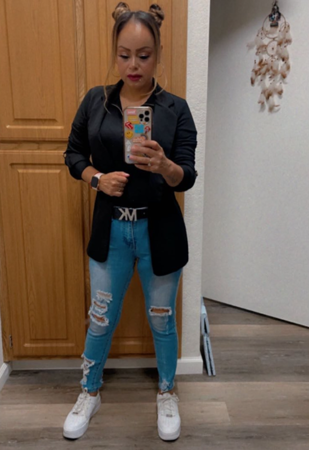 La mujer, originaria de León, México, recientemente compró pescado en un mercado local y lopreparó ella misma en la cena después de un largo día. 