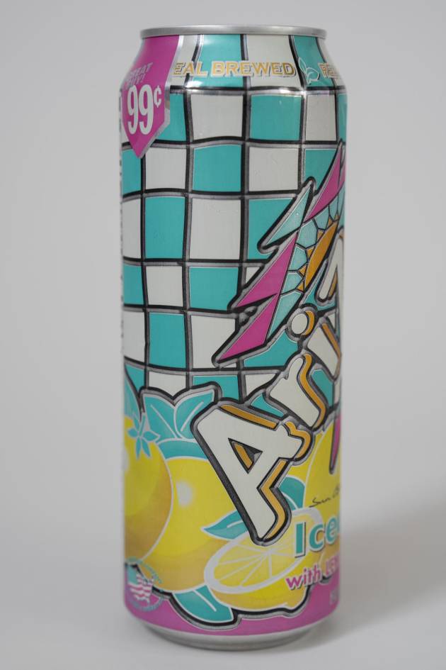 Trump amenaza el mítico precio de $0.99 del AriZona Iced Tea