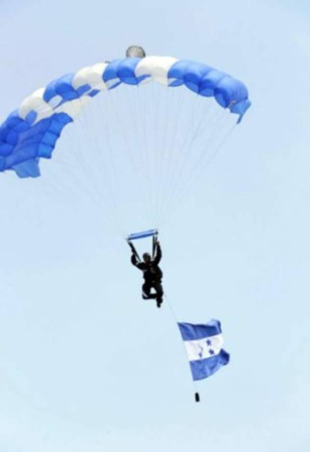 Génesis tenía una experiencia previa de 18 saltos libres previo a su gran actuación de esta mañana.