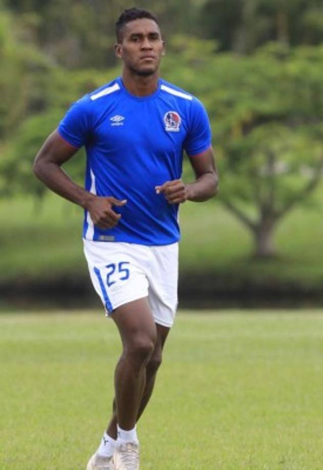 Brayan Beckeles no goza de la confianza de Pedro Troglio e inclusive en Tegucigalpa señalan que han tenido diferencias ya que el jugador le reclamó la razón por la que no es tomado en cuenta. El lateral derecho apenas ha disputado tres partidos, dos de titular y uno como cambio.