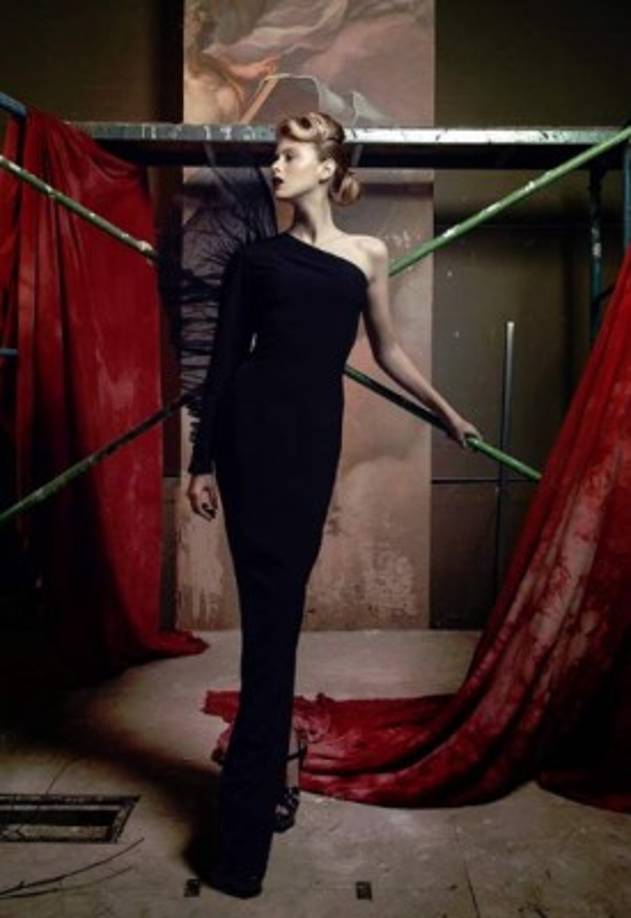 La colección de la diseñadora mexicana se inspiró en los años 40.