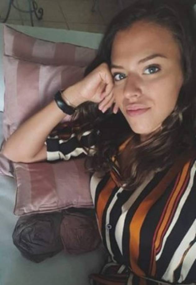 El acompañante de ella no sufrió daños severos ni el conductor del tractor tras el impacto pero se encuentran 'muy afectados emocionalmente', según han podido confirmar el diario 'Le Figaro'.