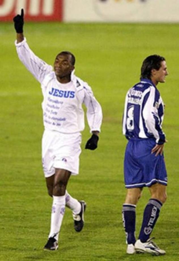 Denilson Costa, el brasileño que jugó en el Olimpia es fiel creyente de Jesús.