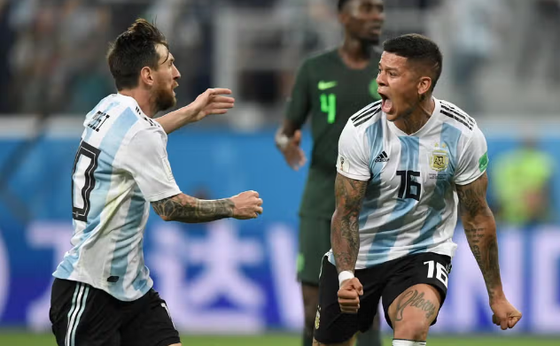 Marcos Rojo ha compartido vestuario con Lionel Messi en varias convocatorias de la Selección de Argentina.
