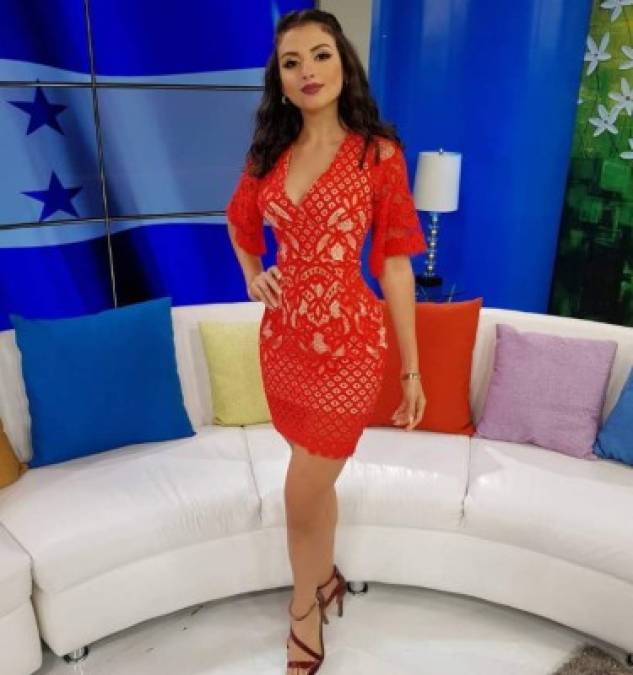 En la actualidad Gabriela trabaja como presentadora en Canal 11.