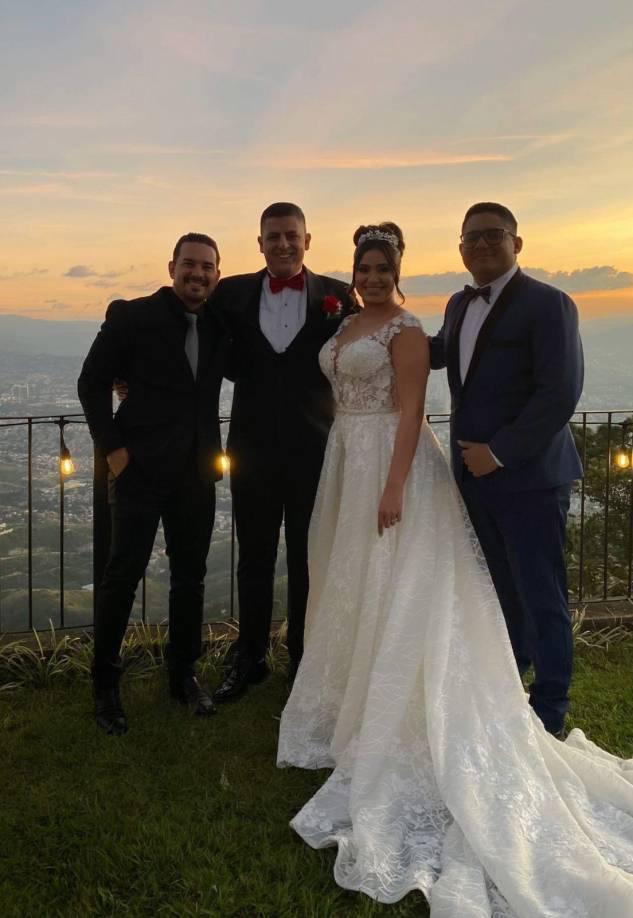 Filtran los presuntos chats 'picantes' de Javian Thompson a otra mujer