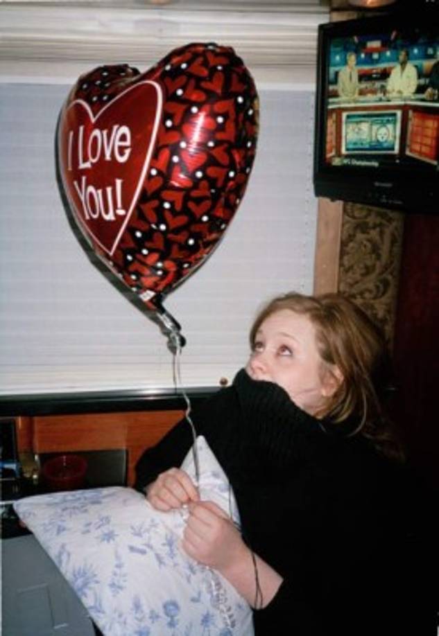 Alex Sturrock tomó una serie de fotos a su ex novia Adele por su gira en Estados Unidos el 2009.