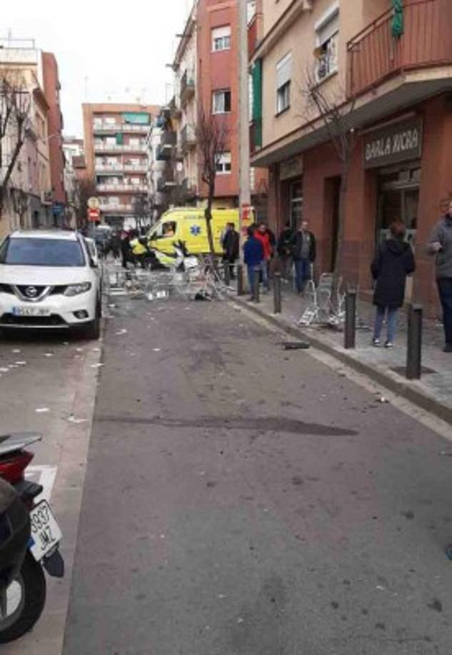 Los incidentes han dado comienzo en torno al mediodía, horas antes de que dé comienzo el encuentro.