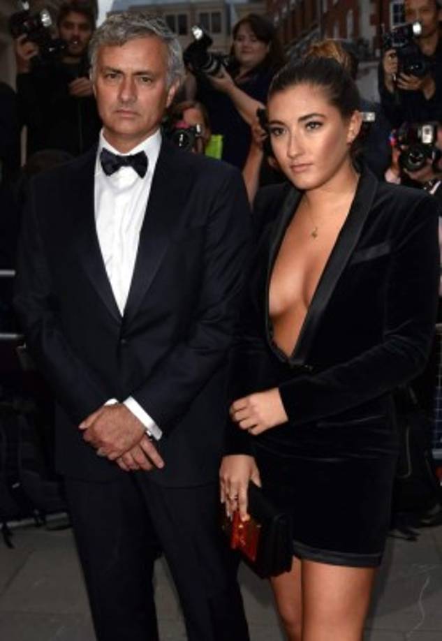 Matilde Mourinho apareció en la alfombra roja de los premios GQ Men of the Year con un escotado vestido.