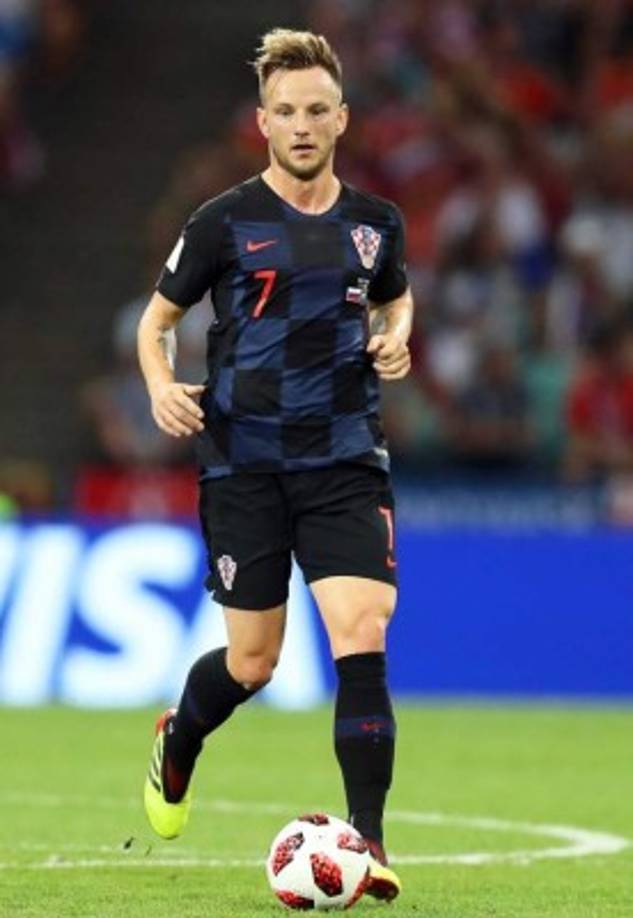 Ivan Rakitic (Mediocampista, Croacia).