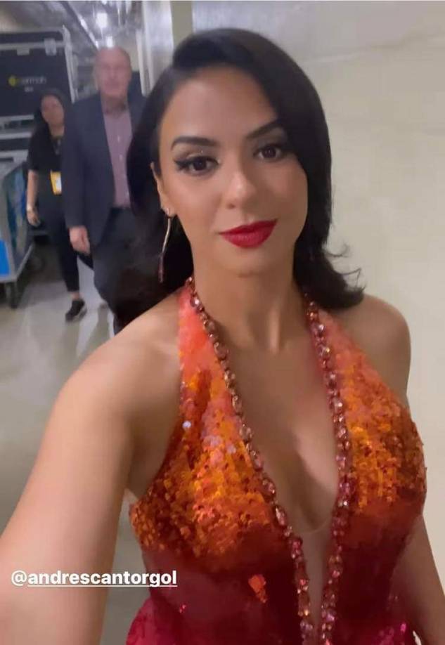 Ana Jurka lució también otro vestido para la gala de los Premios Billboard 2022.