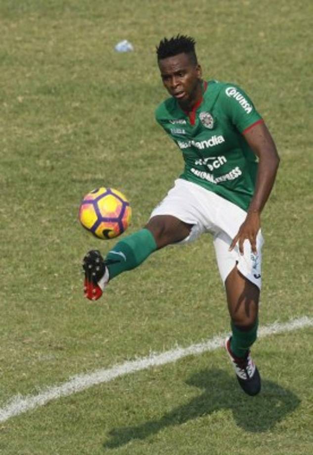 Bryan Johnson: El zaguero central fue importante para mantener el cero en el Marathón. Los verdes decepcionaron al empatar 0-0 ante Vida pero el defensor fue de lo mejor en el encuentro.<br/>