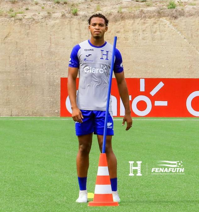 Deyron Martínez - El mediocampista de 22 años de la Real Sociedad podría reforzar al Motagua para el próximo torneo. El Ciclón Azul le ha seguido la pista desde hace un año y quiere tenerle en su equipo. Recientemente fue convocado a la Selección de Honduras.